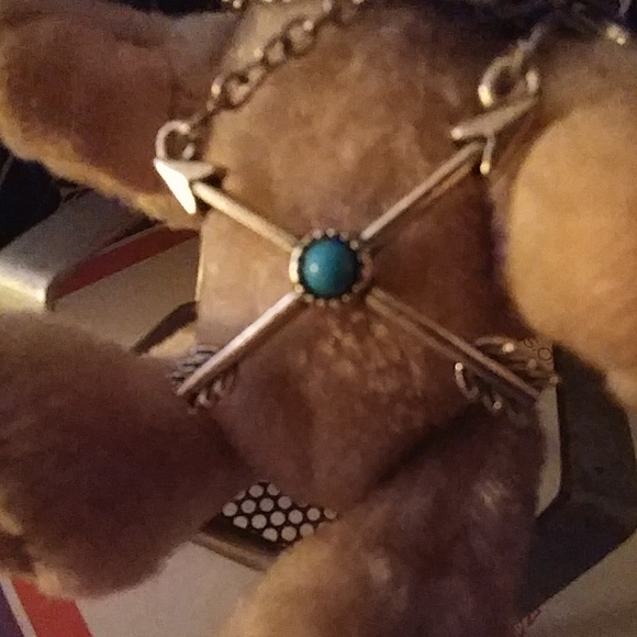 Necklace - Picture 2 of 3